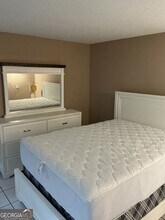 7542 Mountain Creek Bluff in Lithonia, GA - Building Photo - Building Photo