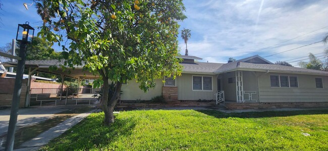 7610 Delaware St in Riverside, CA - Building Photo - Building Photo