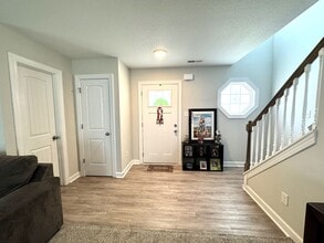 1109 Carteret Mnr Dr in Jacksonville, NC - Building Photo - Building Photo