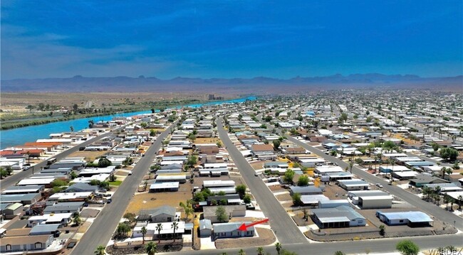 597 Stahlman Dr in Bullhead City, AZ - Building Photo - Building Photo