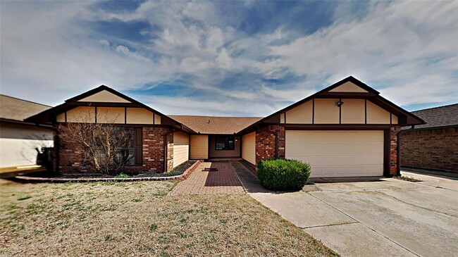 704 Westview Dr in Oklahoma City, OK - Building Photo - Building Photo