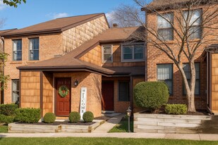 6 Rittenhouse Ct in Chesterbrook, PA - Building Photo