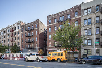 141 Nagle Avenue in New York, NY - Foto de edificio - Building Photo