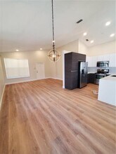 858 Briar Ridge Rd in Weston, FL - Foto de edificio - Building Photo