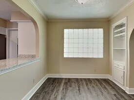 1115 Misty Lea Ln in Houston, TX - Building Photo
