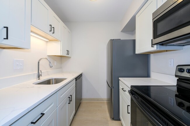 Oak Forest Apartments