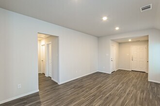 3032 Wild Indigo Trl in Brookshire, TX - Building Photo - Building Photo