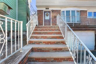 576 Ave E in Bayonne, NJ - Building Photo - Building Photo