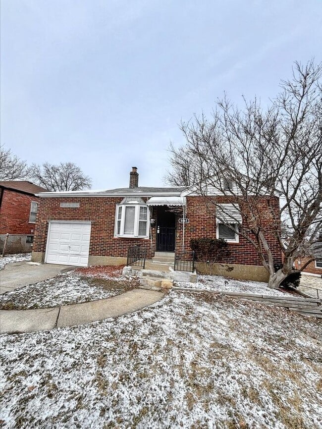 property at 8865 Jennings Station Rd