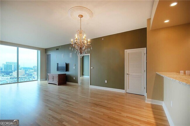 2795 Peachtree St NE in Atlanta, GA - Building Photo - Building Photo