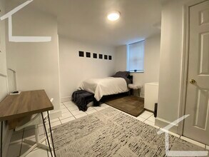 6 Sewall St, Unit 2 in Boston, MA - Building Photo - Building Photo