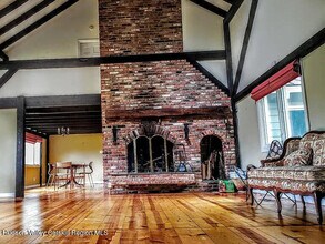 136 Macedonia Rd in Chatham, NY - Building Photo - Building Photo