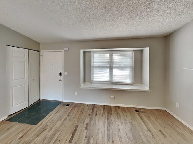 1815 S Genoa St in Aurora, CO - Building Photo - Building Photo