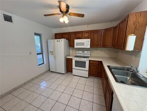11260 SW 172nd St in Miami, FL - Building Photo - Building Photo