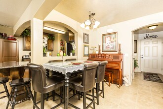 1000 E Bluff View Dr in Washington, UT - Building Photo - Building Photo