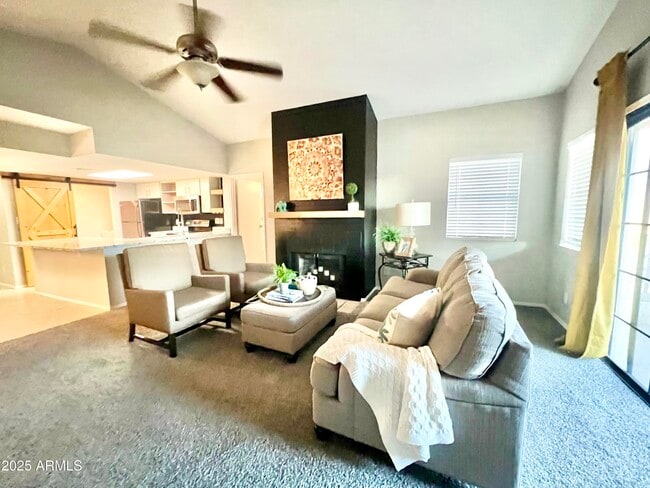 2855 S Ext Rd in Mesa, AZ - Foto de edificio - Building Photo