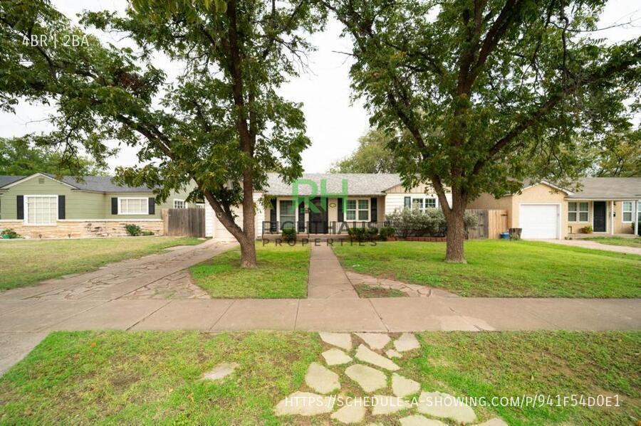3116 31st St in Lubbock, TX - Building Photo