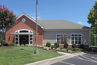 Poplar Forest I in Farmville, VA - Building Photo - Building Photo