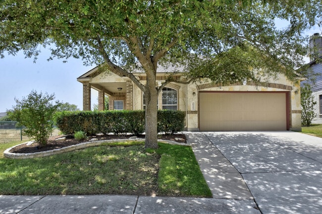 26207 Lost Creek Way in Boerne, TX - Building Photo - Building Photo