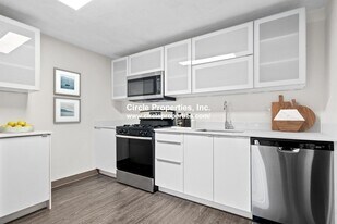 11 Darling St in Boston, MA - Building Photo