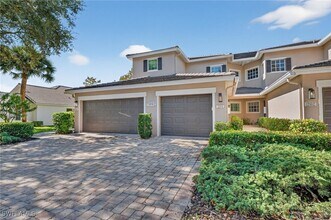 7092 Timberland Cir in Naples, FL - Building Photo - Building Photo