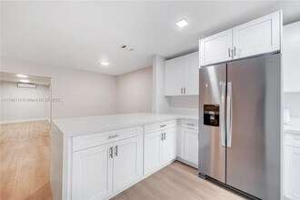 14725 SW 107th Ter in Miami, FL - Building Photo - Building Photo