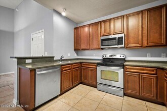 4917 Key Lime Dr in Jacksonville, FL - Building Photo - Building Photo