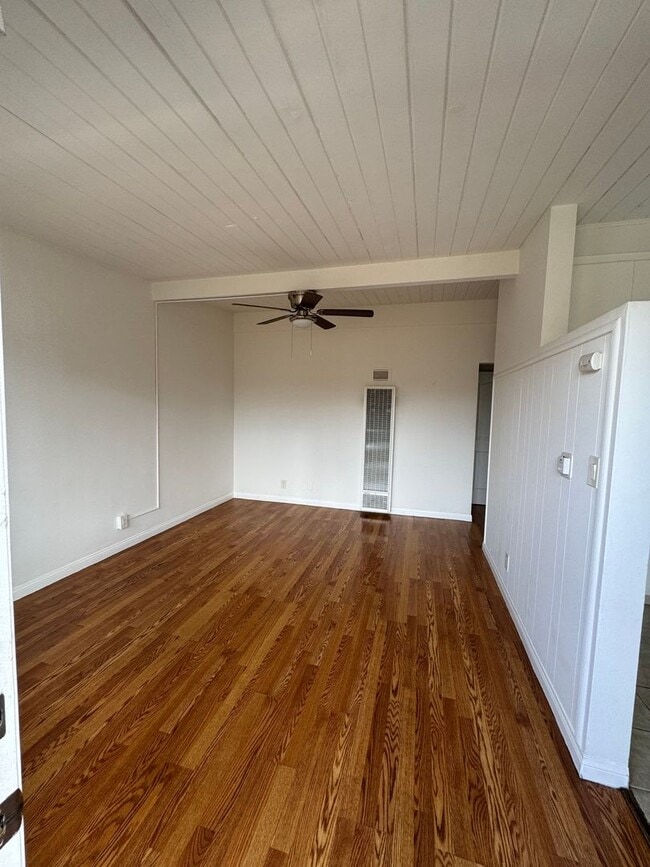 14832 Chadron Ave in Gardena, CA - Building Photo - Building Photo
