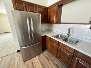 484 W 30th St in Holland, MI - Building Photo - Building Photo