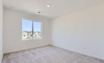 1240 S Algonquian St in Aurora, CO - Building Photo - Building Photo