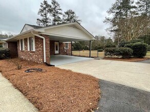 1527 Alpine Dr in Aiken, SC - Building Photo - Building Photo