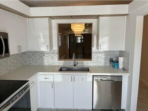 8107 Windgate Dr in Boca Raton, FL - Building Photo - Building Photo