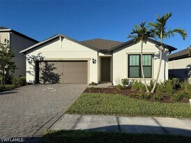 2635 Bebb Oak Dr in North Port, FL - Building Photo