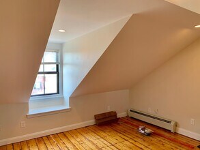 614 Massachusetts Ave in Boston, MA - Foto de edificio - Building Photo