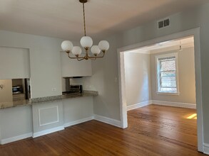 4237 N Ashland Ave in Chicago, IL - Building Photo - Building Photo