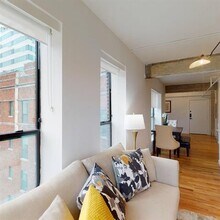 3721 N Hall St in Dallas, TX - Building Photo - Building Photo