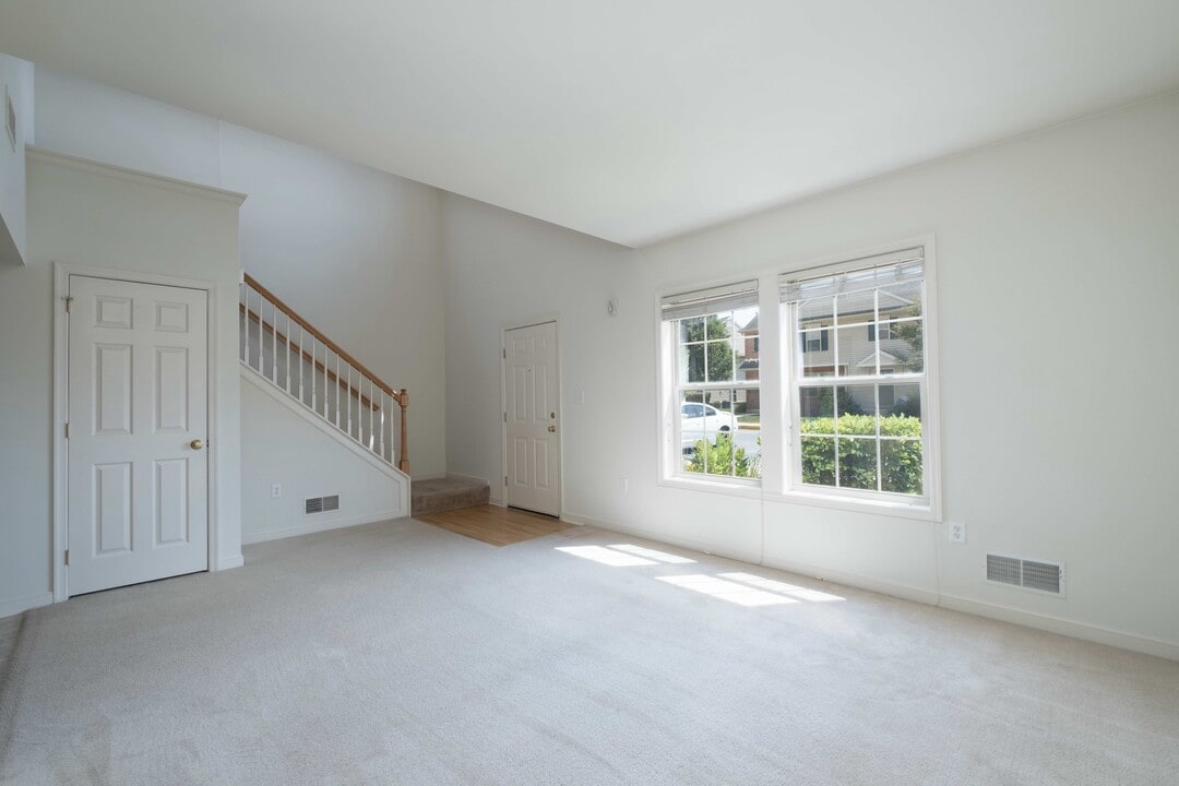 441 Talon Dr in Mountville, PA - Building Photo