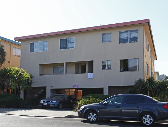 1510 Briggs St in Daly City, CA - Building Photo - Building Photo