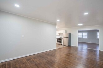 213 S 80th E Ave in Tulsa, OK - Building Photo - Building Photo
