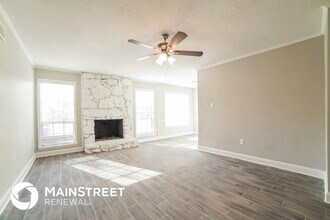 1811 Tissington Dr in Horn Lake, MS - Foto de edificio - Building Photo