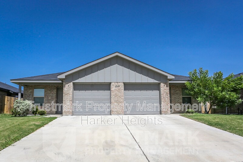2329 Alterman Dr in Temple, TX - Building Photo