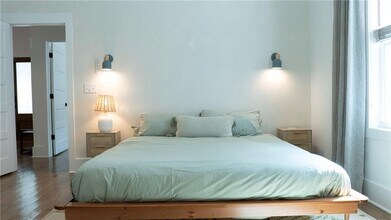 1021 Lawton Ave SW in Atlanta, GA - Building Photo - Building Photo