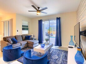 8939 Cabot Cliffs Dr in Kissimmee, FL - Building Photo