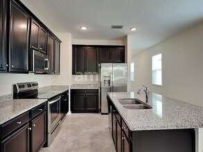 8634 Firefly Pl in Parrish, FL - Building Photo - Building Photo