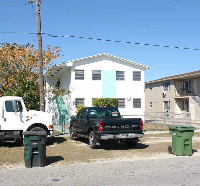 1222 NE Krome Ter in Homestead, FL - Building Photo - Building Photo