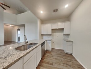 8477 Blue Violet Trl in Fort Worth, TX - Building Photo - Building Photo