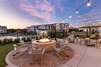 Elan Smyrna in Smyrna, TN - Building Photo - Building Photo