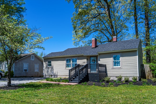 property at 1812 8th St SE