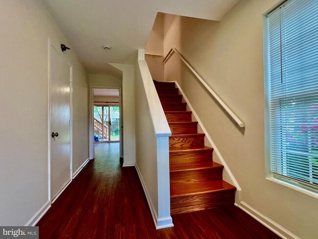 5635 Gosling Dr in Clifton, VA - Building Photo - Building Photo