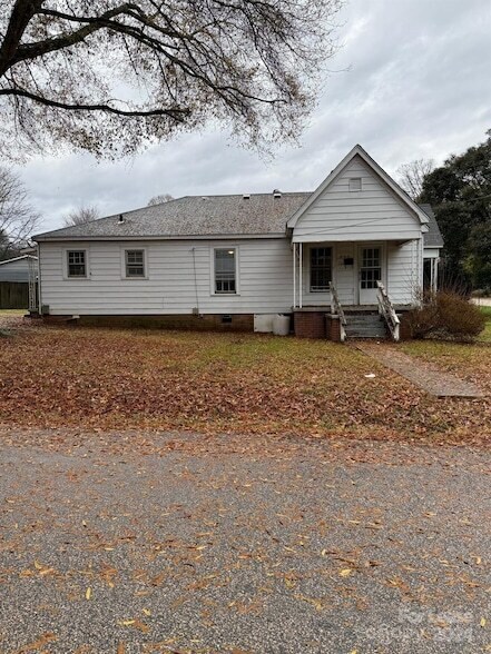 703 Louise Ave in Kannapolis, NC - Building Photo